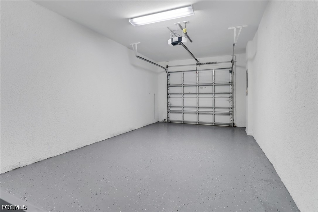 8189 Pacific Beach Drive - Photo 23