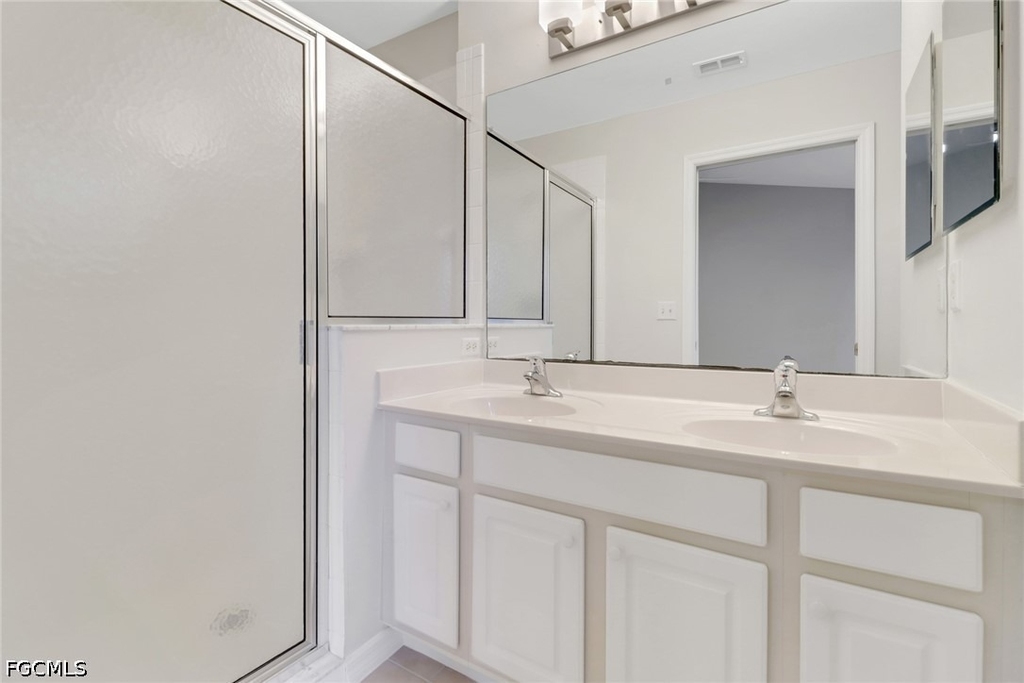 8189 Pacific Beach Drive - Photo 18