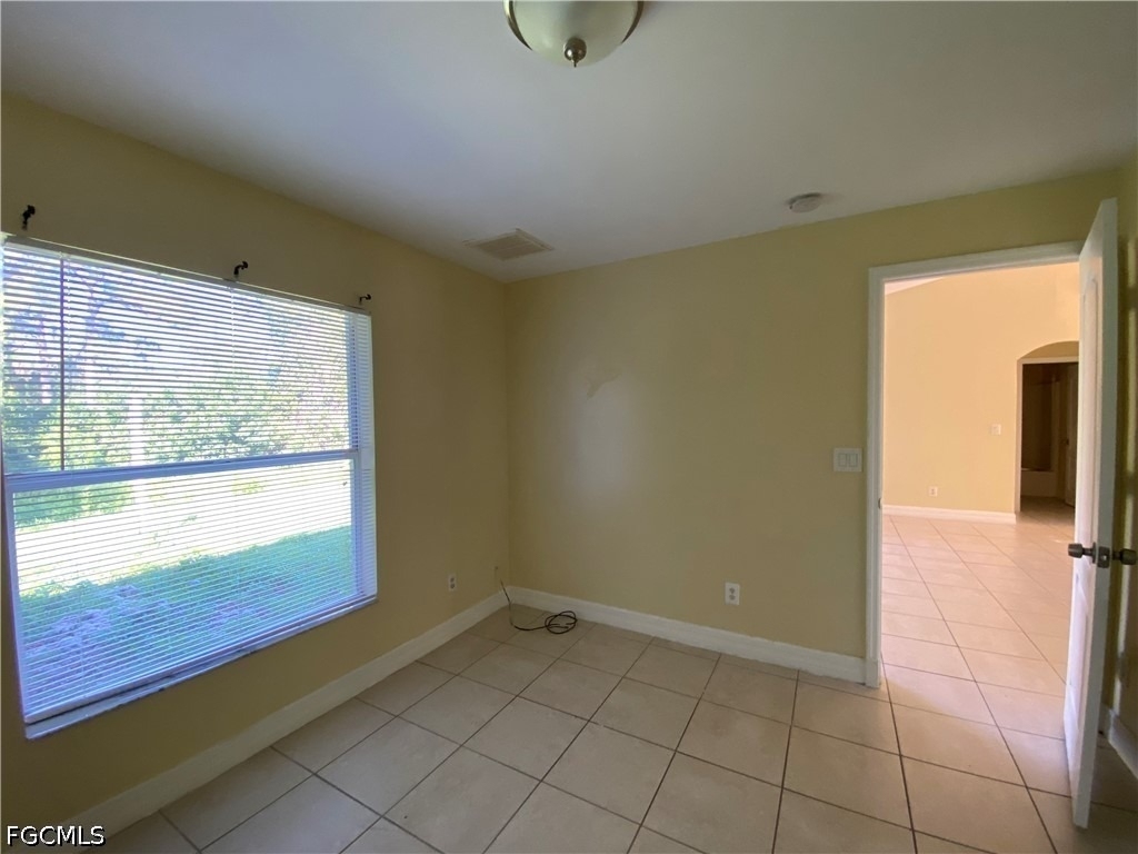4939 Leonard Boulevard S - Photo 5