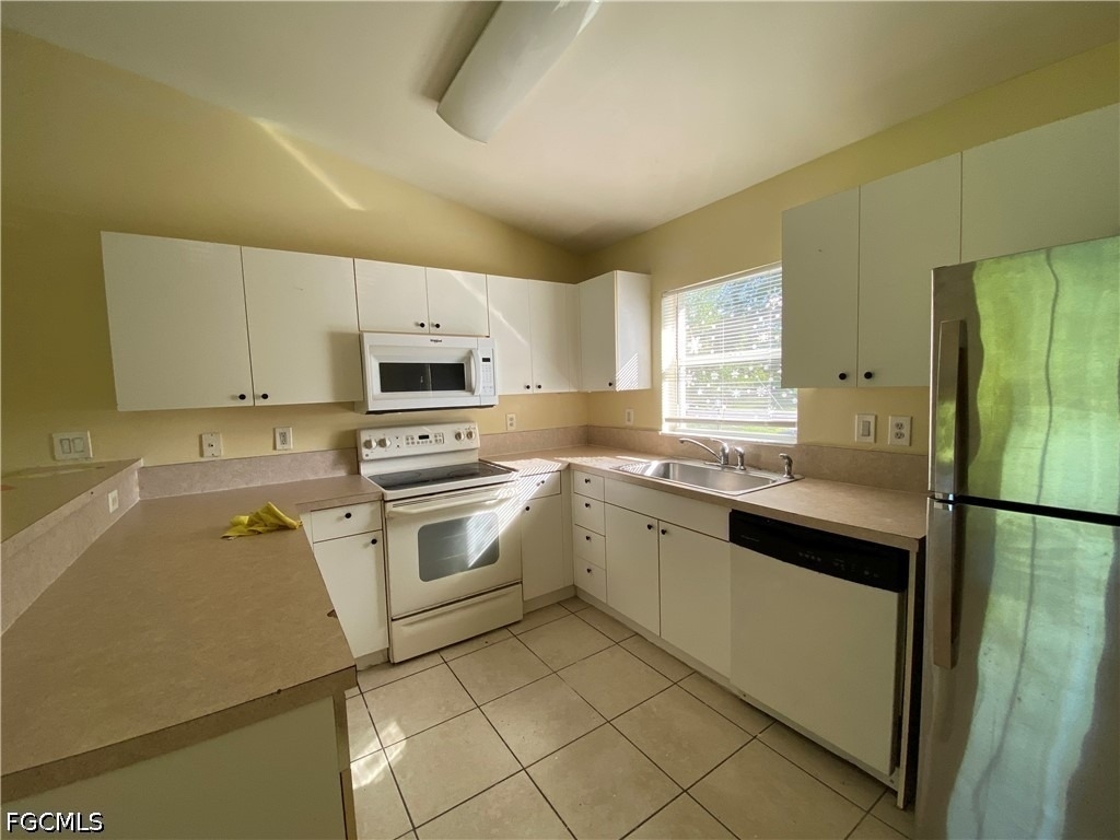 4939 Leonard Boulevard S - Photo 2
