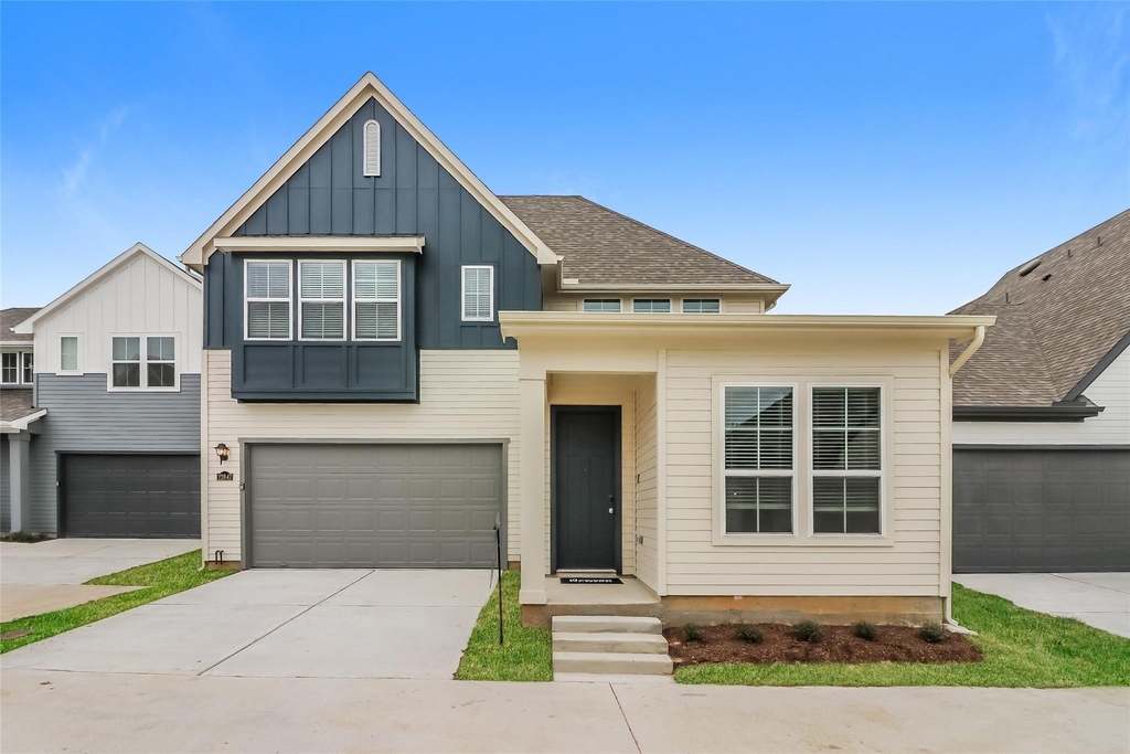 22847 Terrazzo Drive - Photo 0
