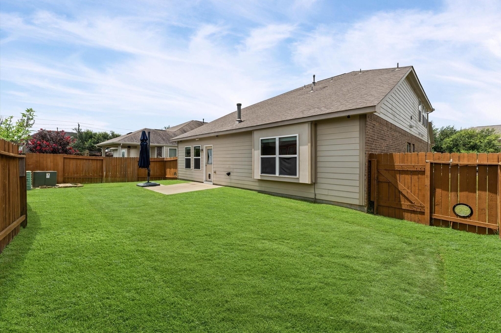 9974 Stone Creek Lane - Photo 7
