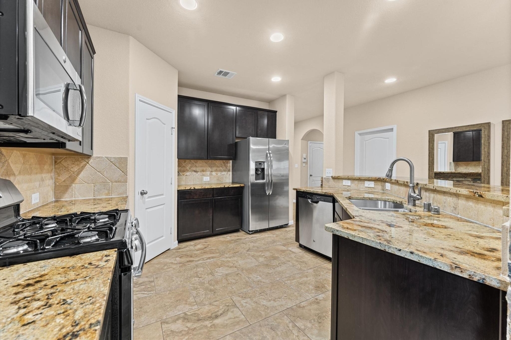 9974 Stone Creek Lane - Photo 13
