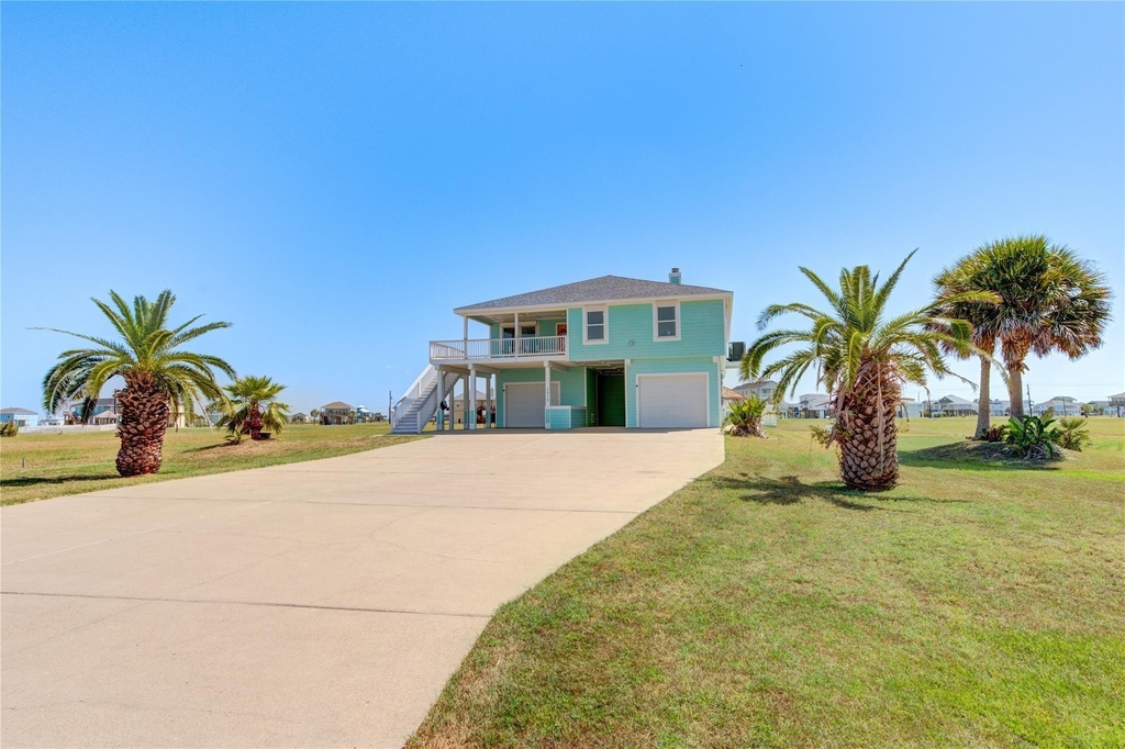 3915 Kiva Road - Photo 1