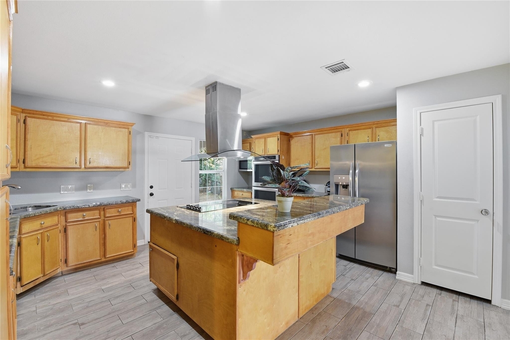 6203 Gaston Street - Photo 8