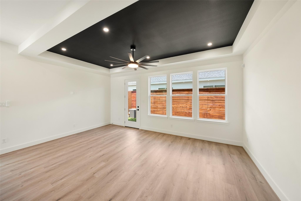 307 Quitman - Photo 8