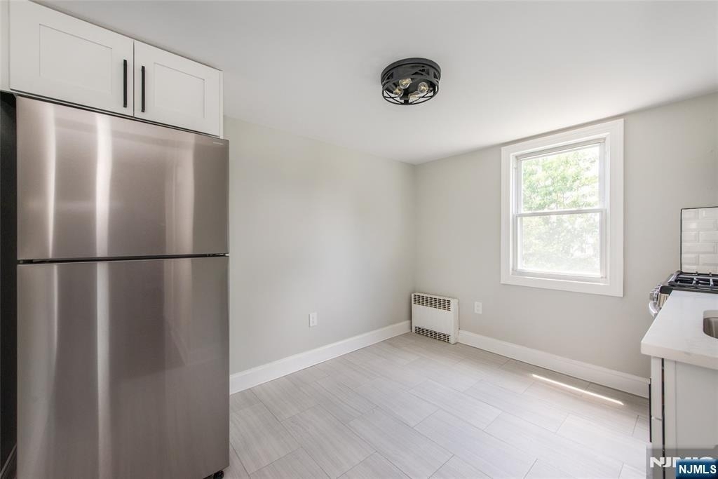 127 Albert - Photo 2