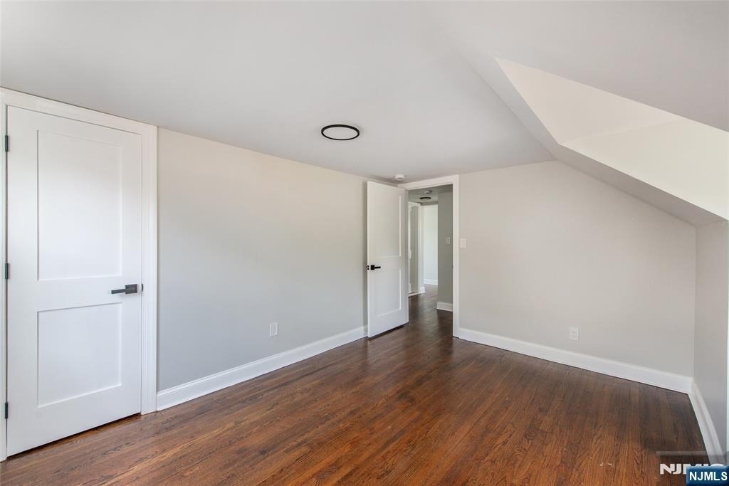 127 Albert - Photo 6