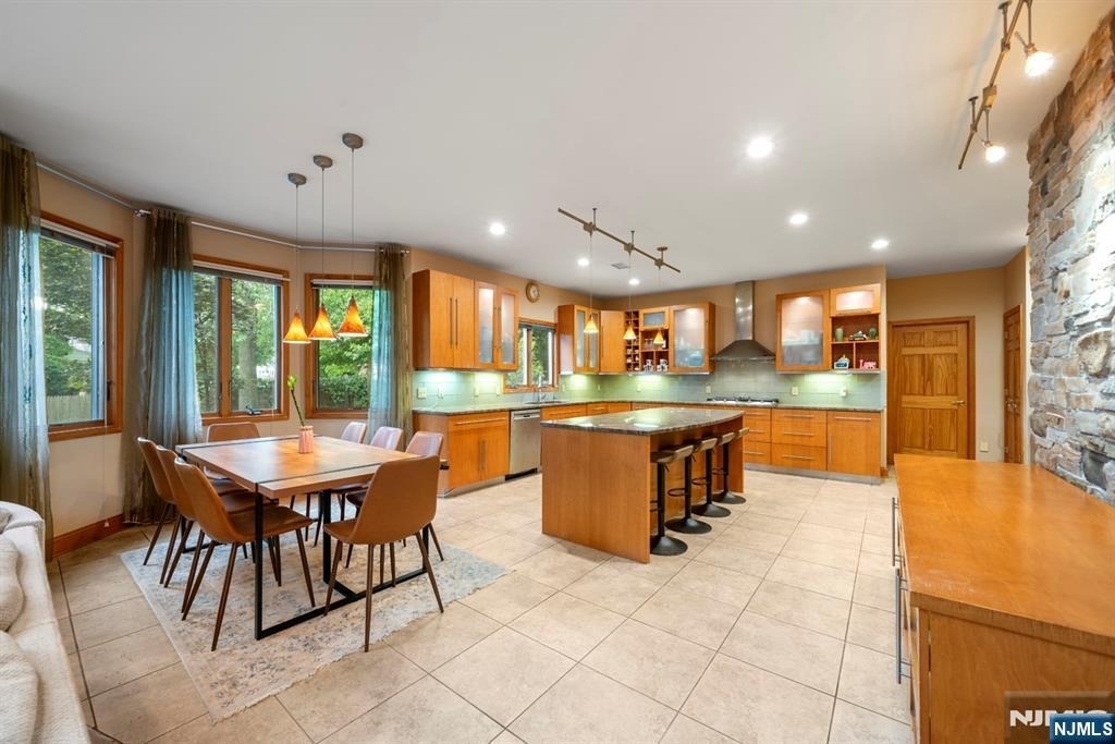 325 Cooper - Photo 9