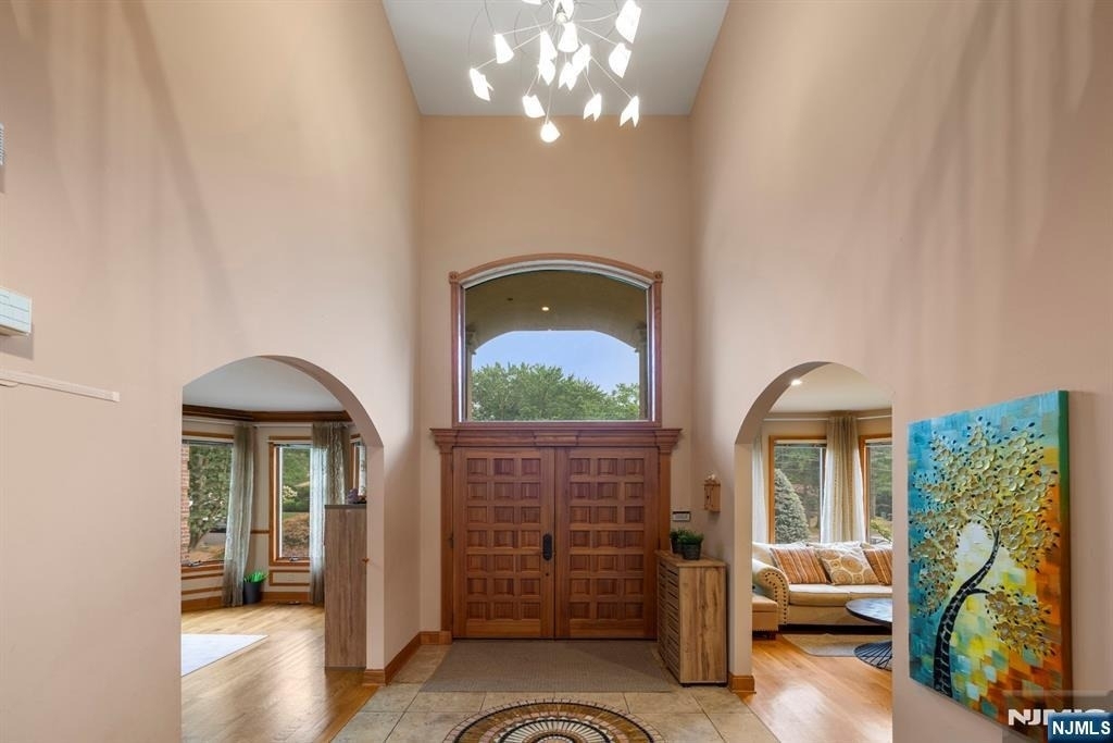 325 Cooper - Photo 4
