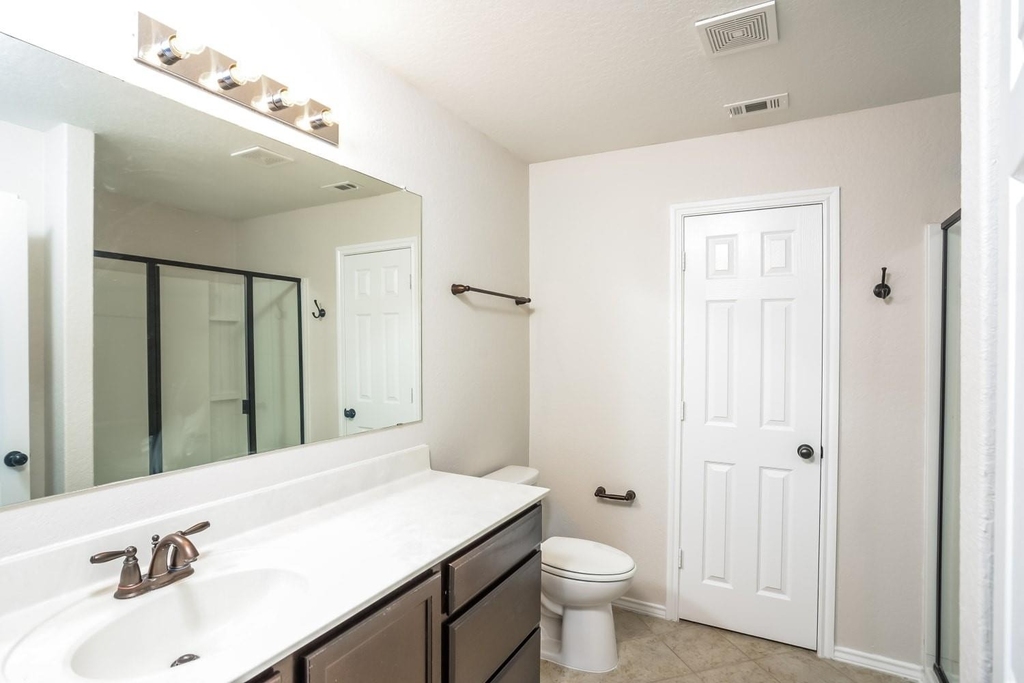 467 Walnut Crest - Photo 9