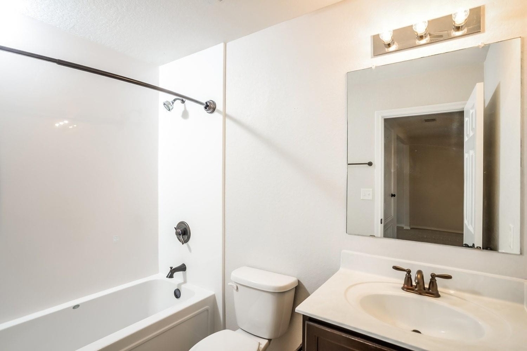 467 Walnut Crest - Photo 11
