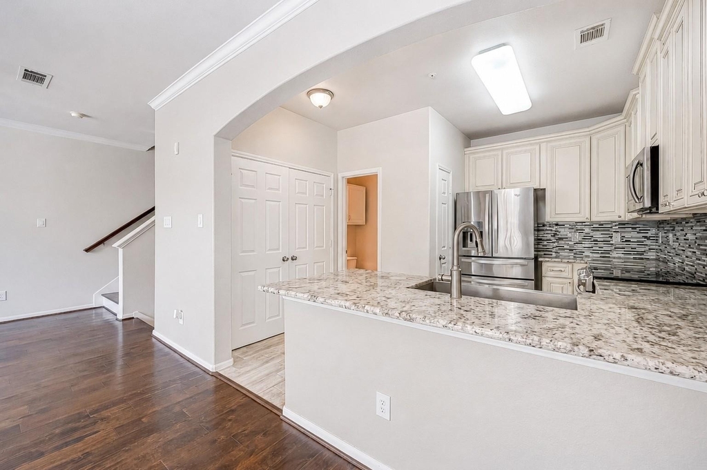 12707 Boheme Drive - Photo 5