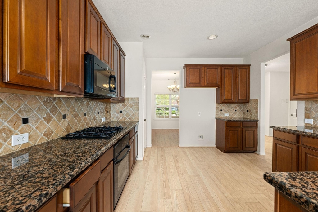 21426 Venture Park Drive - Photo 13