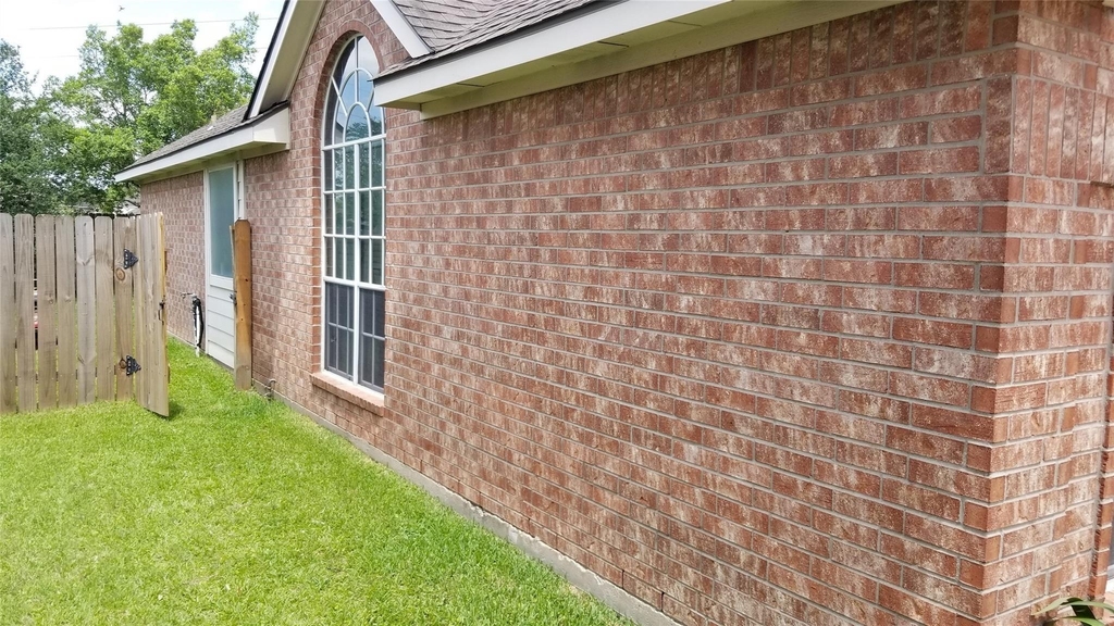 935 Rock Springs Drive - Photo 11