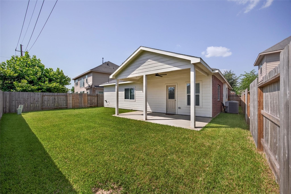 24715 Hikers Bend Drive - Photo 29