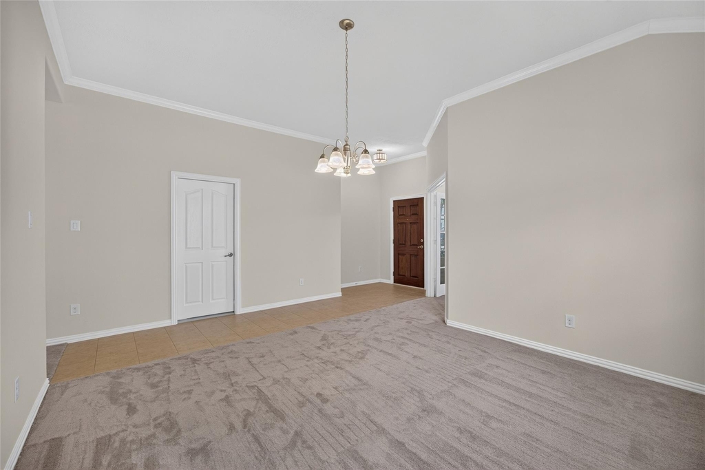 24715 Hikers Bend Drive - Photo 8