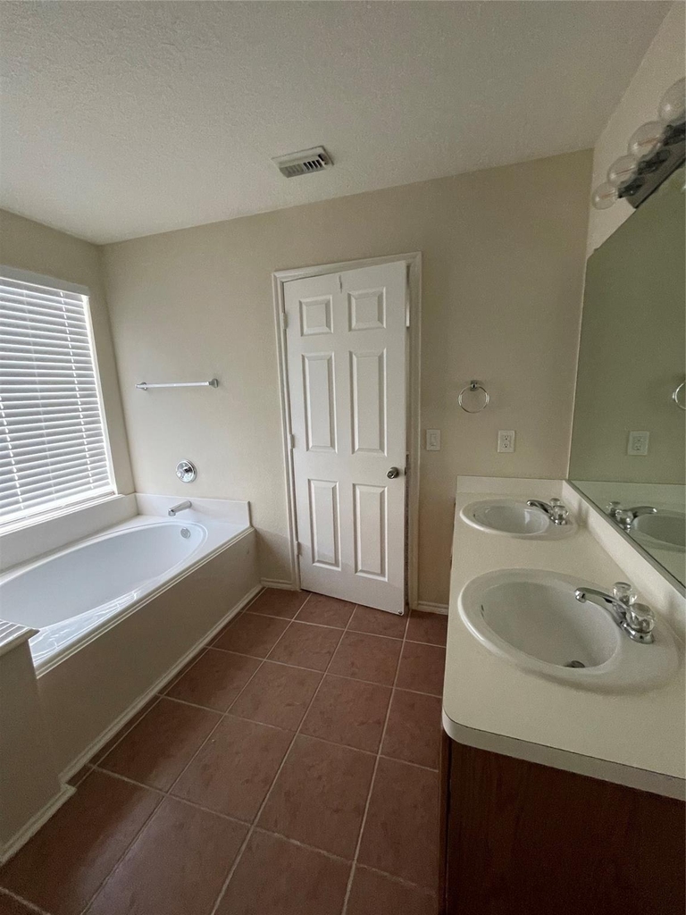10506 Sugar Trace Drive - Photo 12