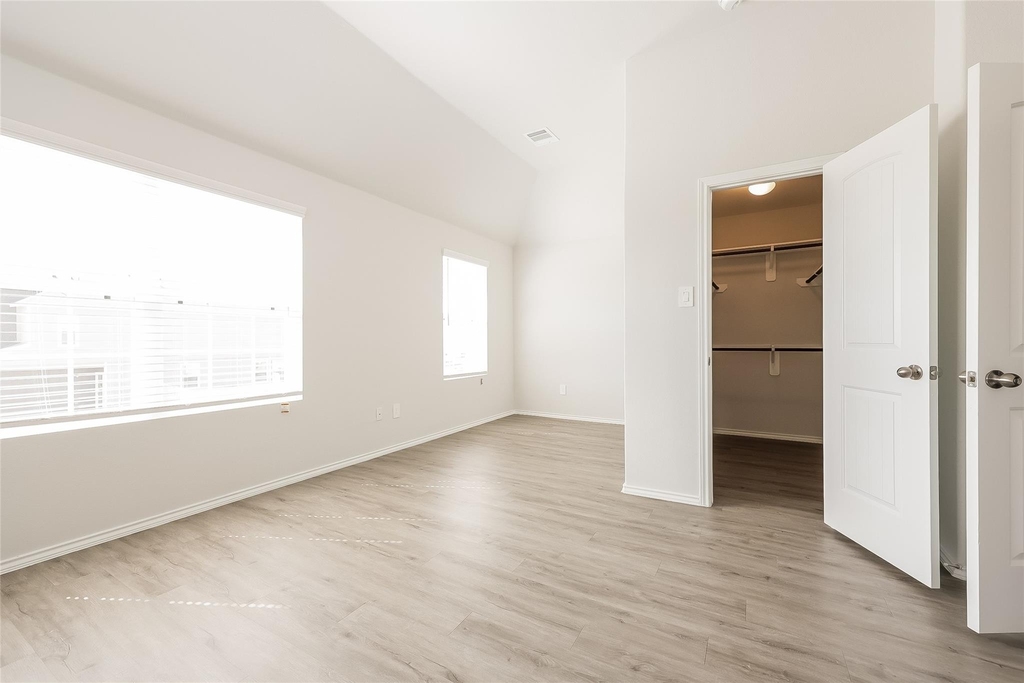943 Imperial Heights Drive - Photo 10