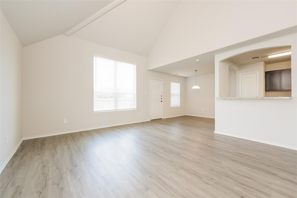 943 Imperial Heights Drive - Photo 3