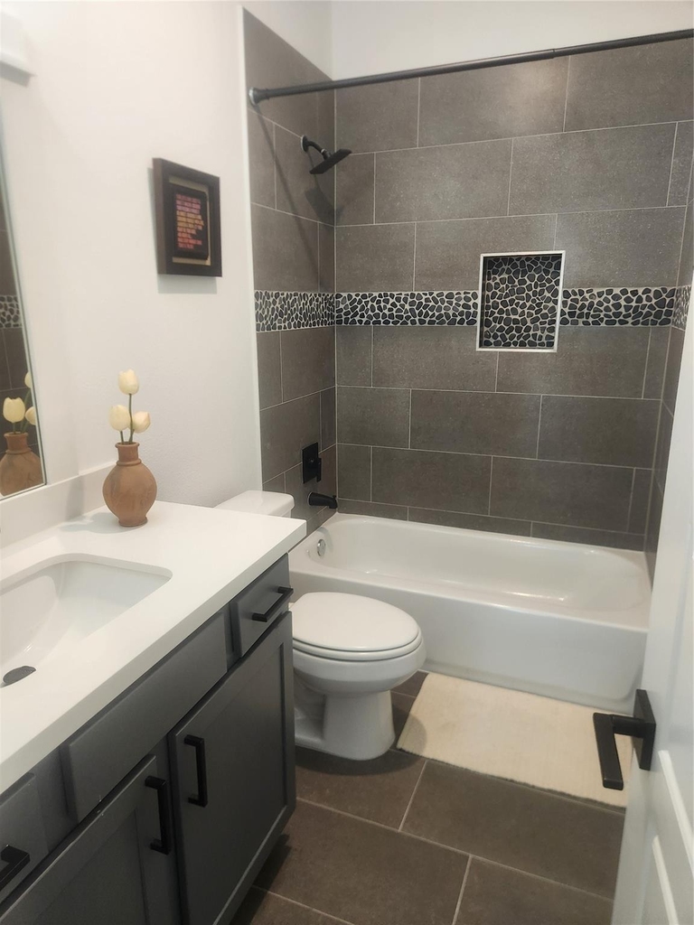 5831 Highland Sky Lane - Photo 9