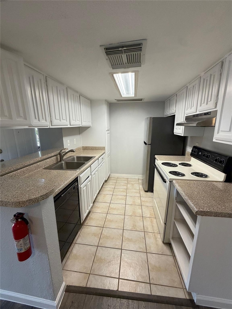 4747 Allendale Road - Photo 3