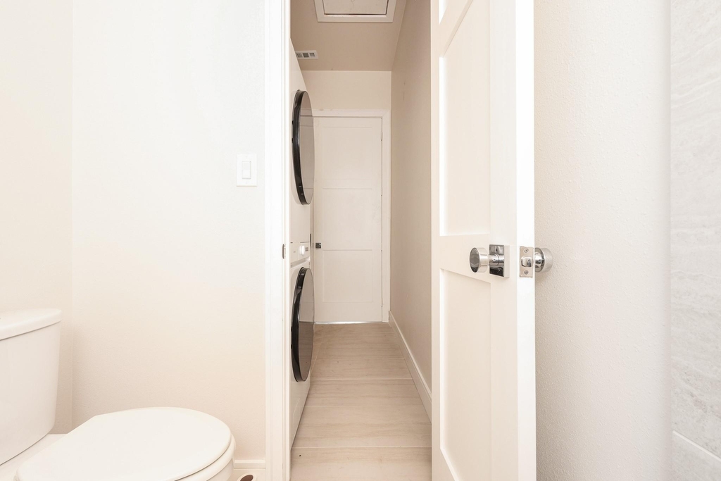 3407 Garrow Street - Photo 11
