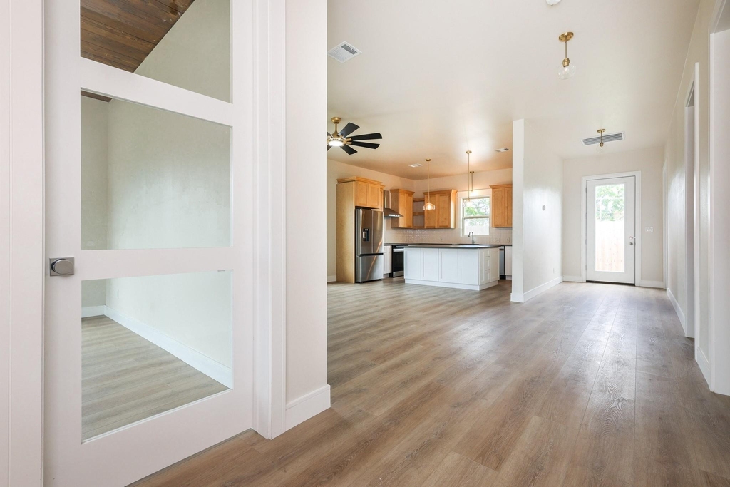 3407 Garrow Street - Photo 3