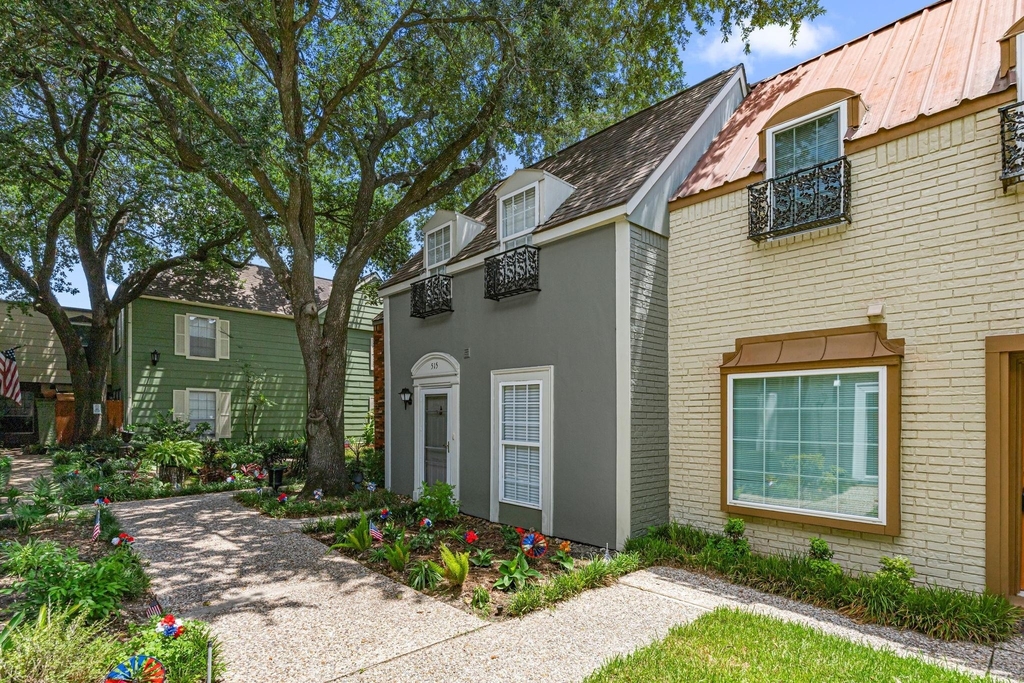 11515 Burdine Street - Photo 1