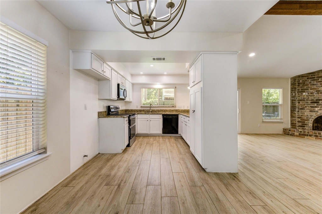 2114 River Village - Photo 14