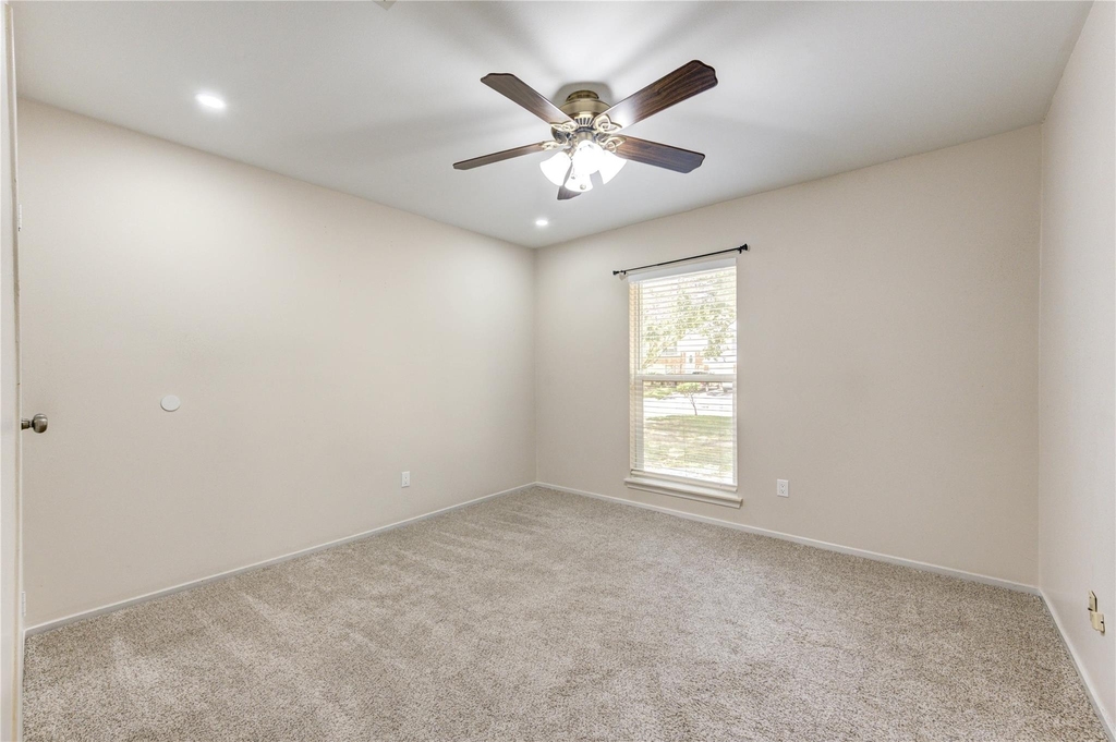 2114 River Village - Photo 26