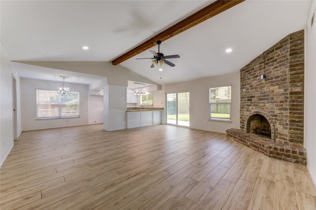 2114 River Village - Photo 9