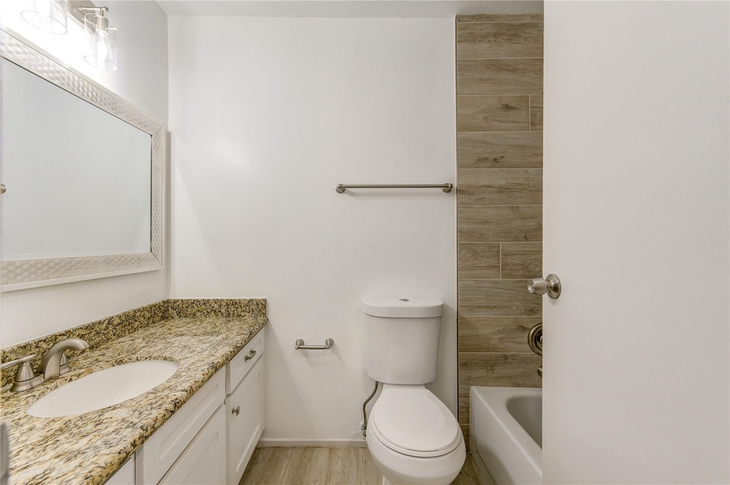 2114 River Village - Photo 24