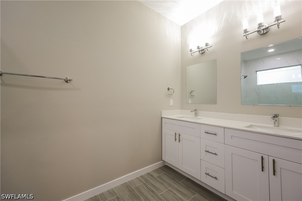 3204 66th Street W - Photo 11