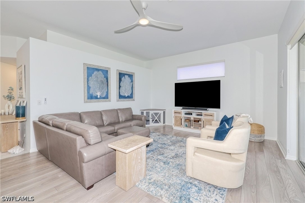 22589 Island Lakes Drive - Photo 6