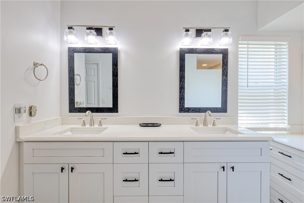 22589 Island Lakes Drive - Photo 17