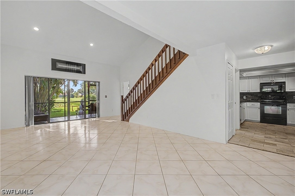 908 Augusta Boulevard - Photo 5