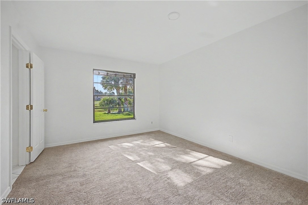 908 Augusta Boulevard - Photo 9