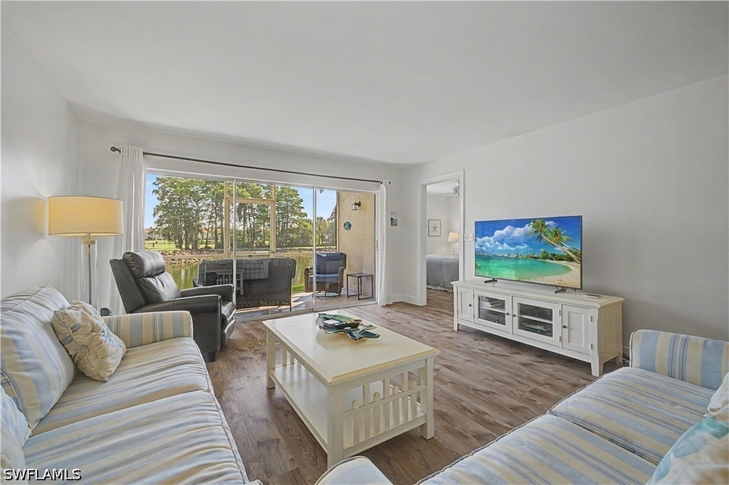 7065 Dennis Circle - Photo 8