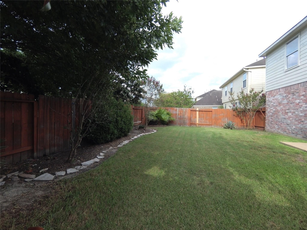 18418 Burgundy Sky Way - Photo 15
