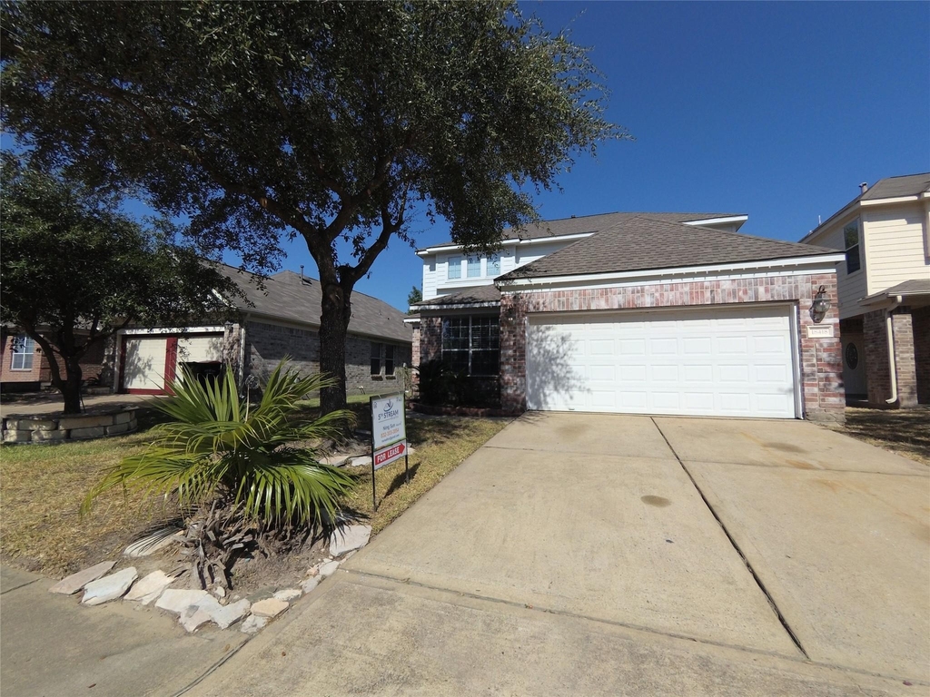 18418 Burgundy Sky Way - Photo 1