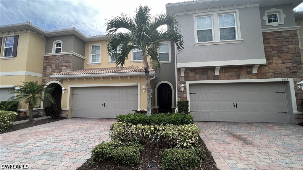 10833 Alvara Way - Photo 2
