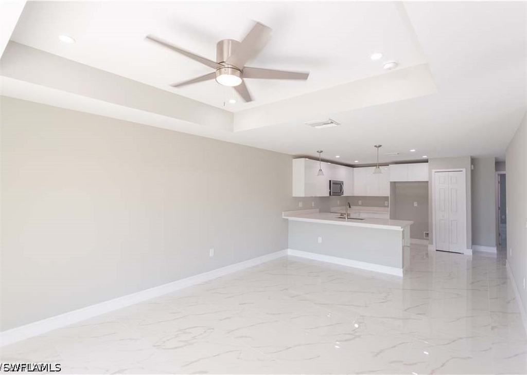 2642 Gretchen Avenue S - Photo 1