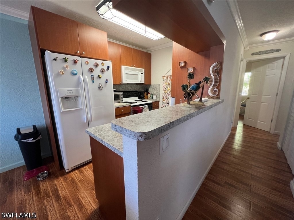 4603 Bayshore Drive - Photo 5