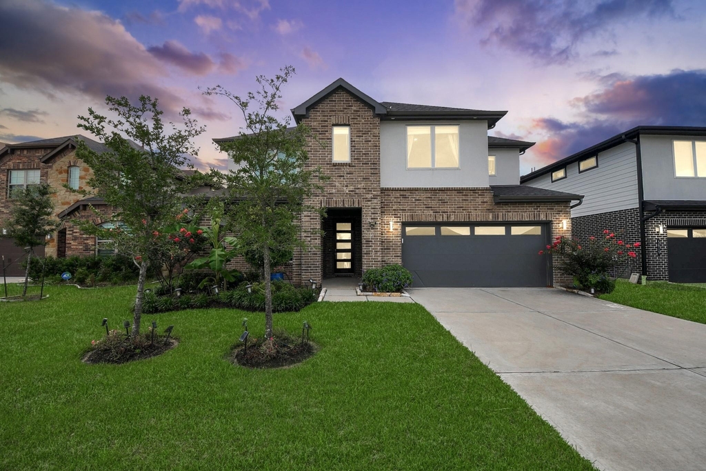 3815 Favor Forest Court - Photo 0