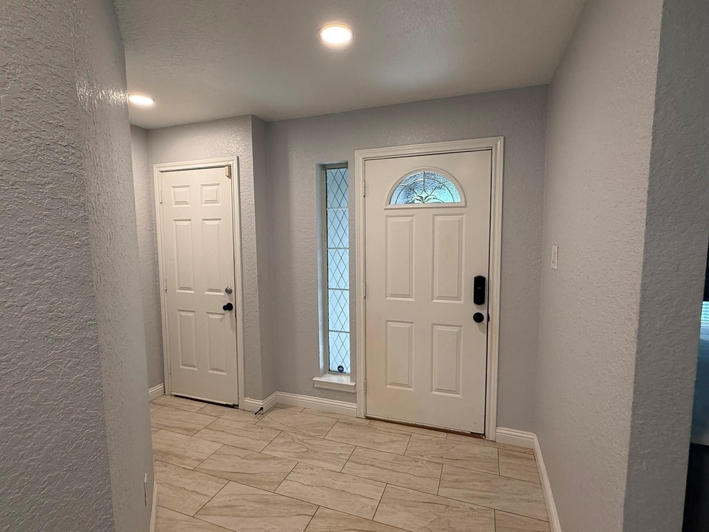 5525 Main Street - Photo 5