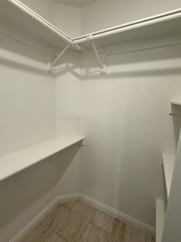 5525 Main Street - Photo 15