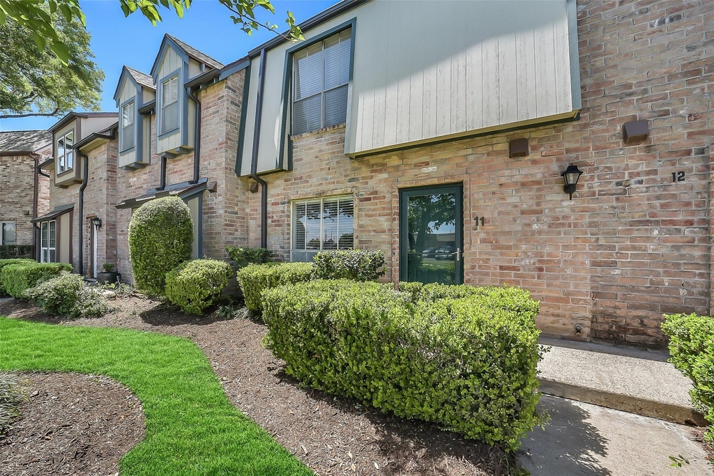 14703 Barryknoll Lane - Photo 1