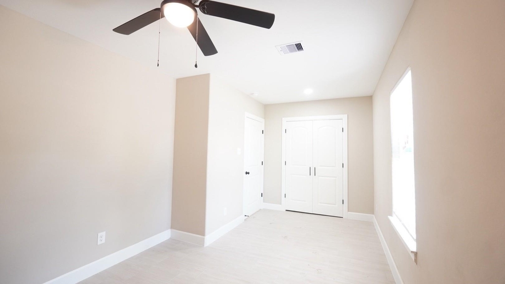 1206-b Pinewood Lane - Photo 3