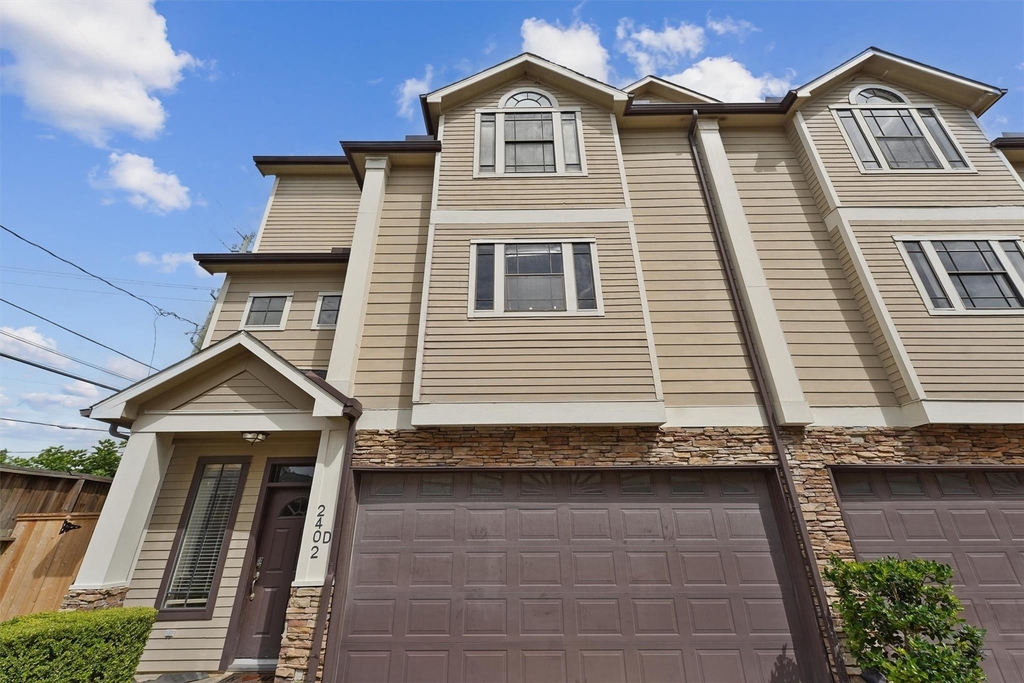 2402 Calumet Street - Photo 20
